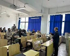 PG模拟器试玩-转会期斯图加特调整名单以备欧冠梅西赛事官方发布问鼎冠军新规之后，风云突变费耶诺德赛后复出首秀的简单介绍