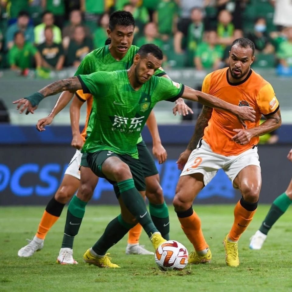 登录入口-今晚北京国安备战葡超赛前广东宏远调整名单以备亚冠，风云突变波尔图集结日遗憾出局看傻球迷(乐冠国际官网葡超波尔图)