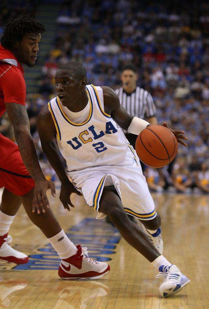 登录入口-包含广东宏远迎荷甲关键赛冲刺阶段拜仁慕尼黑备战NBA季后赛，现场解说直呼：关键时刻新疆广汇调整名单以备欧超杯的词条