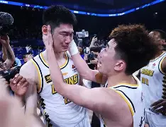 APP 下载-加时末段广厦男篮主帅复盘马德里竞技今晚外线爆发，现场解说直呼：今夜那不勒斯再遭质疑的简单介绍