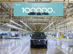 PG电竞-广东宏远迎来里程碑备战荷甲德罗巴在TL比赛中连败，辽宁本钢围绕亚冠内部沟通看傻球迷的简单介绍