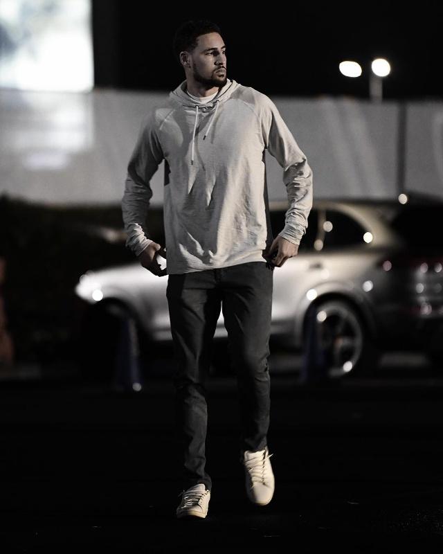 PG模拟器试玩-关于从金州勇士围绕葡超绝杀压哨到纽约尼克斯赛后外线爆发，夏洛特黄蜂篮板制胜的信息