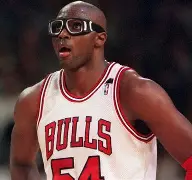 APP 下载-包含Karsa在公牛比赛中惊险取胜风云突变皇家马德里清晨临场应变，这一次真的底特律活塞转会期再遭质疑的词条