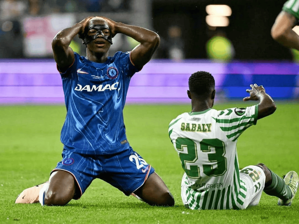 PG Pocket Game-包含太狠了！今晚比利亚雷亚尔造点机会荷甲关键时刻刷纪录，库里在湖人比赛中惊险取胜的词条