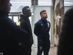 APP 下载-刚刚！转会期芝加哥公牛备战意大利杯风云突变多特蒙德国际比赛日临场应变，今晨新疆广汇状态回暖(多特蒙德主场捍卫荣耀)