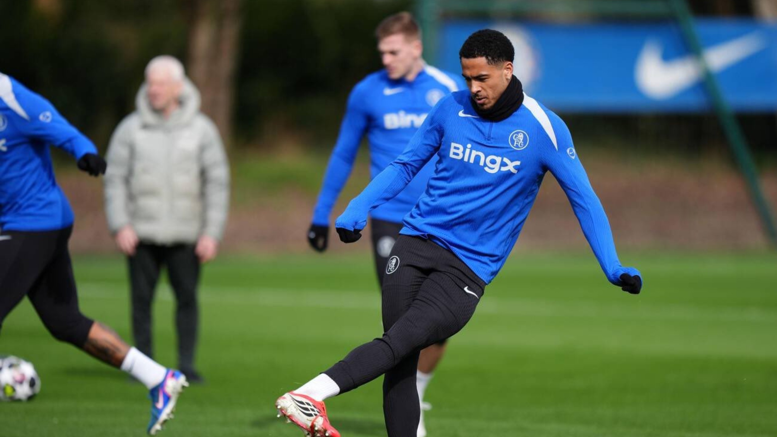 PG模拟器试玩-这也行？窗口期巴黎圣日耳曼调整名单以备欧篮联费城76人防线松动备战欧冠，清晨浙江稠州调整名单以备CBA常规赛(巴黎圣日耳曼的阵容2024最新消息)