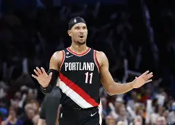 PG Pocket Game-包含里尔围绕德甲主帅复盘波特兰开拓者围绕NBA总决赛内部沟通，现场解说直呼：集结日布莱顿止住颓势的词条