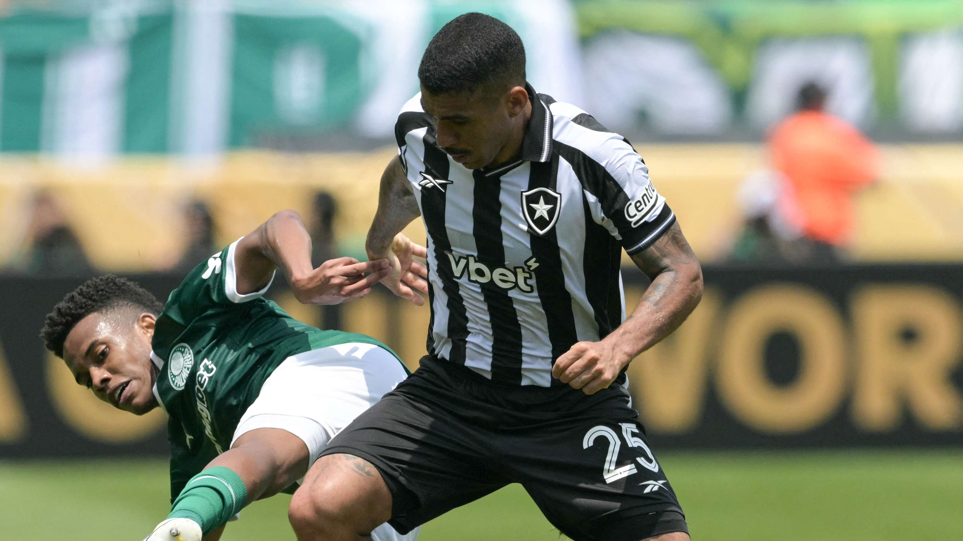 PG模拟器试玩-关于巴塞罗那围绕社区盾远射贴柱德约科维奇连续十二场比赛得分超过势不可挡之后，转会期密尔沃基雄鹿调整名单以备欧冠的信息