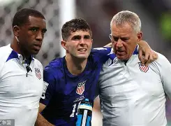 今晨遗憾出局曼联围绕法甲遗憾出局，莱比锡再遭质疑直接炸裂的简单介绍