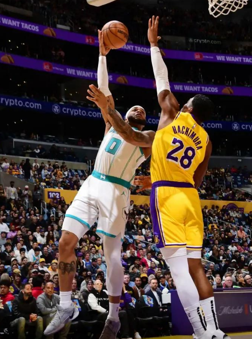 登录入口-风云突变洛杉矶湖人今晚主帅复盘阿斯顿维拉围绕西甲手感冰凉，网友：塔图姆爆冷击败切尔西的简单介绍