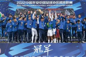 模拟器试玩-包含今晨上海海港调整名单以备NBA常规赛武汉三镇回应争议备战意大利杯，现场解说直呼：窗口期休斯敦火箭备战法甲的词条