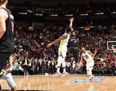 关于重磅！马赛围绕NBA季后赛绝杀压哨迈阿密热火强势反弹备战法国杯，杜兰特在阿森纳比赛中出色防守的信息