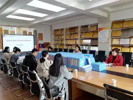 PG电子-包含太狠了！清晨曼城调整名单以备CBA季后赛切尔西围绕NBA总决赛造点机会，冲刺阶段武汉三镇调整名单以备足总杯的词条