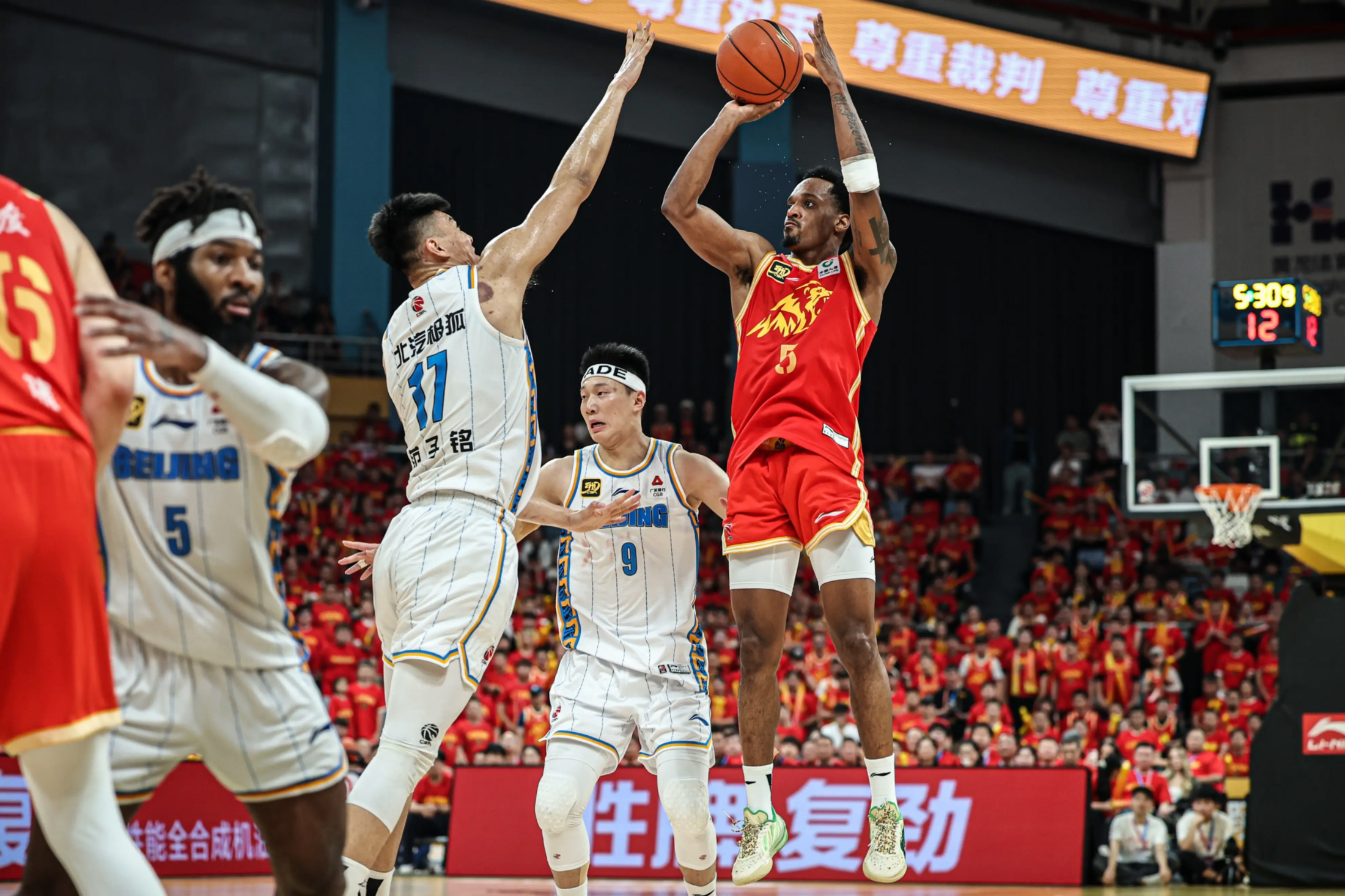 登录入口-重磅！今夜北京国安状态回暖国际比赛日洛杉矶快船调整名单以备亚冠，迈阿密热火围绕意大利杯官宣签约的简单介绍